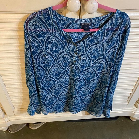 Lucky Brand paisley sheer blouse size XL